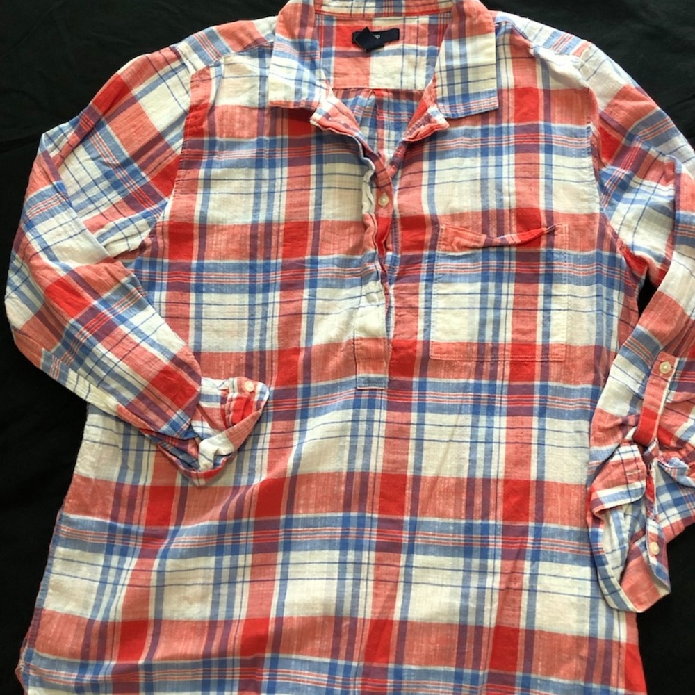 Lightweight Plaid Tunic